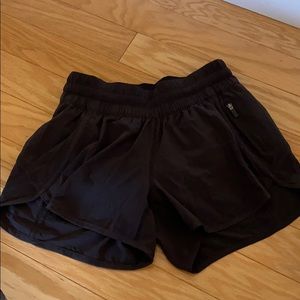 Lululemon hotty hot short!
